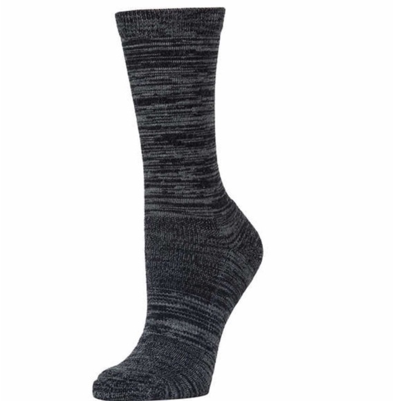 Kirkland Signature Ladies' Extra-Fine Merino Wool Blend Crew Sock, 4-pai… - Picture 9 of 11